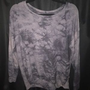 Super soft , super cute long sleeve!